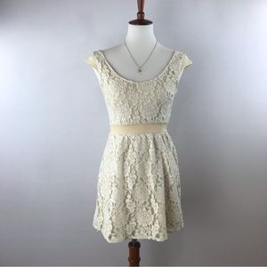 American Eagle Outfitters Cream Lace Mini Dress Size 0
